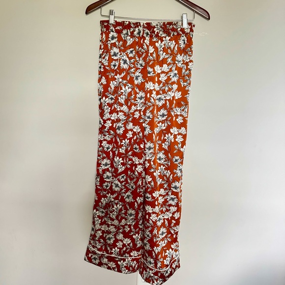 La Ligne x Target - Floral Wide Leg 2 piece Button Front Blouse & Trousers - Picture 9 of 12